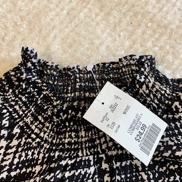 NWT blouse - Picture 4 of 5